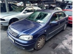 opel astra g berlina del año 2000