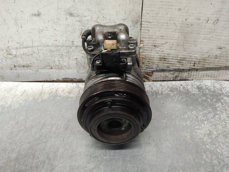 Recambio de compresor aire acondicionado para mercedes clase e (w124) berlina 300 d / e 300 d (124.130) referencia OEM IAM 44720