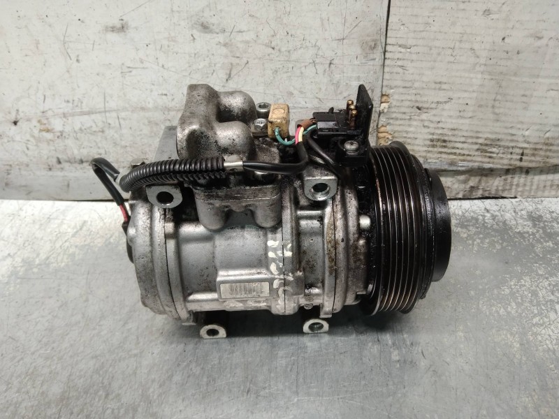 Recambio de compresor aire acondicionado para mercedes clase e (w124) berlina 300 d / e 300 d (124.130) referencia OEM IAM 44720