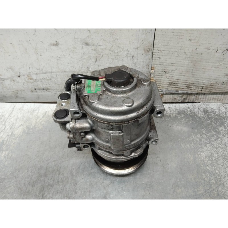 Recambio de compresor aire acondicionado para mercedes clase e (w124) berlina 300 d / e 300 d (124.130) referencia OEM IAM 44720