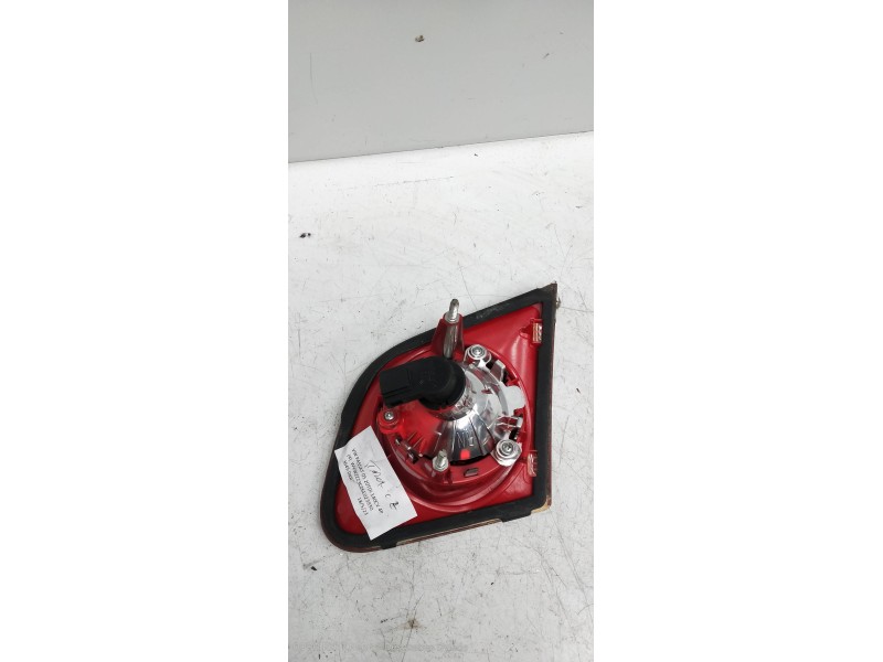 Recambio de piloto trasero izquierdo interior para volkswagen passat berlina (3c2) advance referencia OEM IAM 3C5945093C  