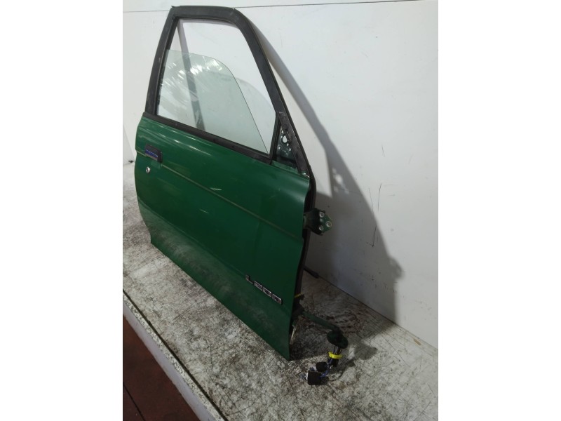 Recambio de puerta delantera derecha para mitsubishi l 200 (k6/7) 2.5 turbodiesel referencia OEM IAM   4P