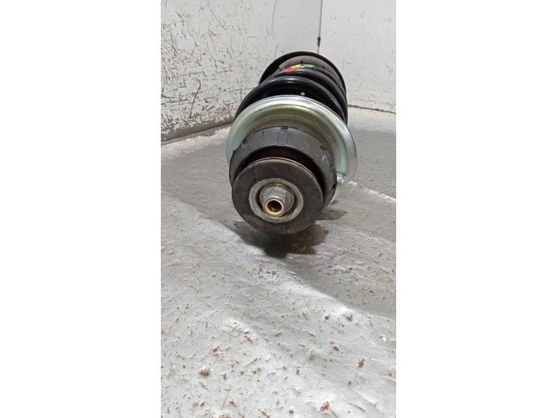 Recambio de amortiguador delantero derecho para dacia duster ii comfort referencia OEM IAM 543029903R  