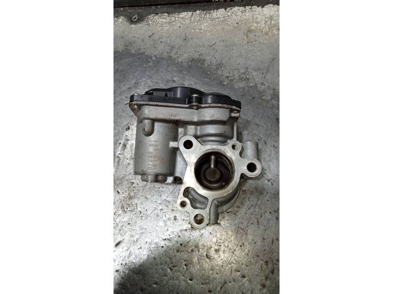 Recambio de valvula egr para dacia duster ii comfort referencia OEM IAM 147100361R  