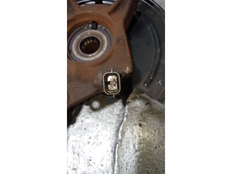 Recambio de mangueta delantera derecha para dacia duster ii comfort referencia OEM IAM   