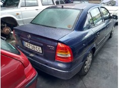 opel astra g berlina del año 2000 2