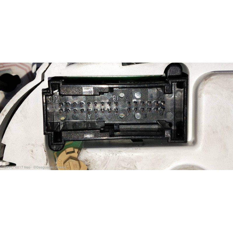 Recambio de cuadro instrumentos para mercedes clase slk (w170) roadster 230 compressor (170.447) referencia OEM IAM A1705403611 