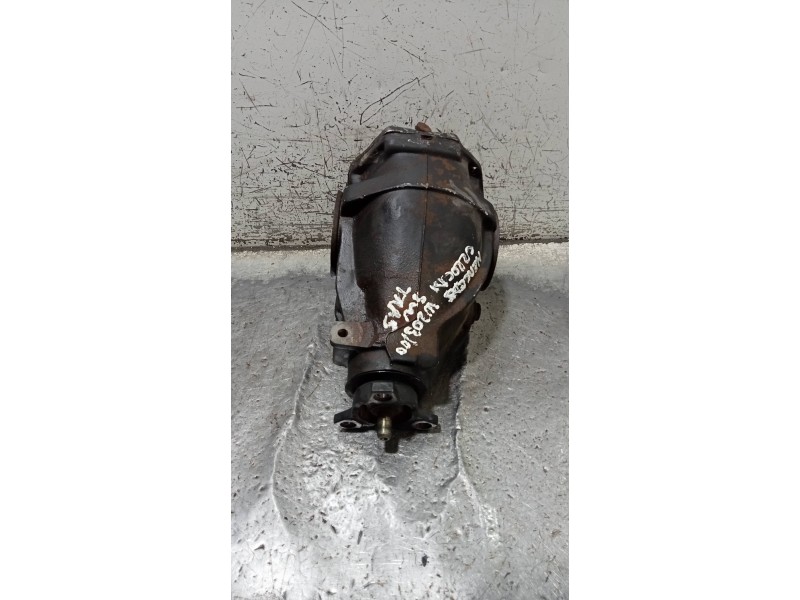 Recambio de diferencial trasero para mercedes clase c (w203) familiar c 220 t cdi (203.206) referencia OEM IAM 2103513308 A21035