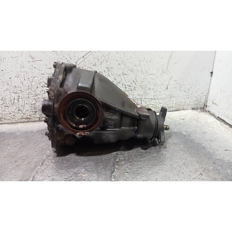 Recambio de diferencial trasero para mercedes clase c (w203) familiar c 220 t cdi (203.206) referencia OEM IAM 2103513308 A21035