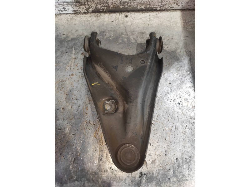 Recambio de brazo suspension inferior delantero izquierdo para dacia lodgy ambiance referencia OEM IAM   