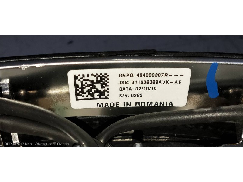Recambio de volante para dacia duster ii comfort referencia OEM IAM 484000307R  