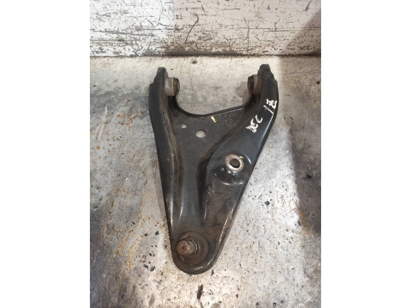 Recambio de brazo suspension inferior delantero izquierdo para dacia lodgy ambiance referencia OEM IAM   