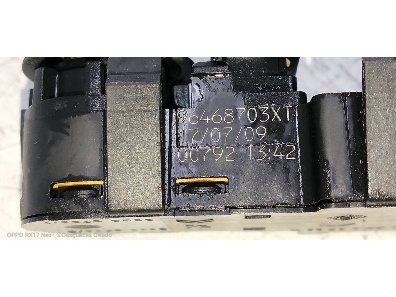 Recambio de mando elevalunas delantero izquierdo para peugeot 407 business line referencia OEM IAM 96468703XT  