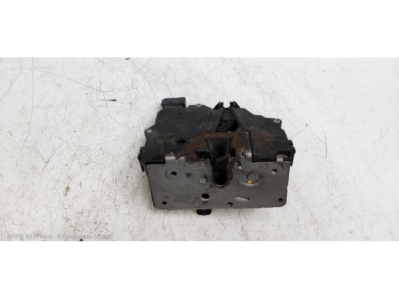 Recambio de motor cierre centralizado delantero izquierdo para opel corsa d cmon referencia OEM IAM 55702895 0325407955 