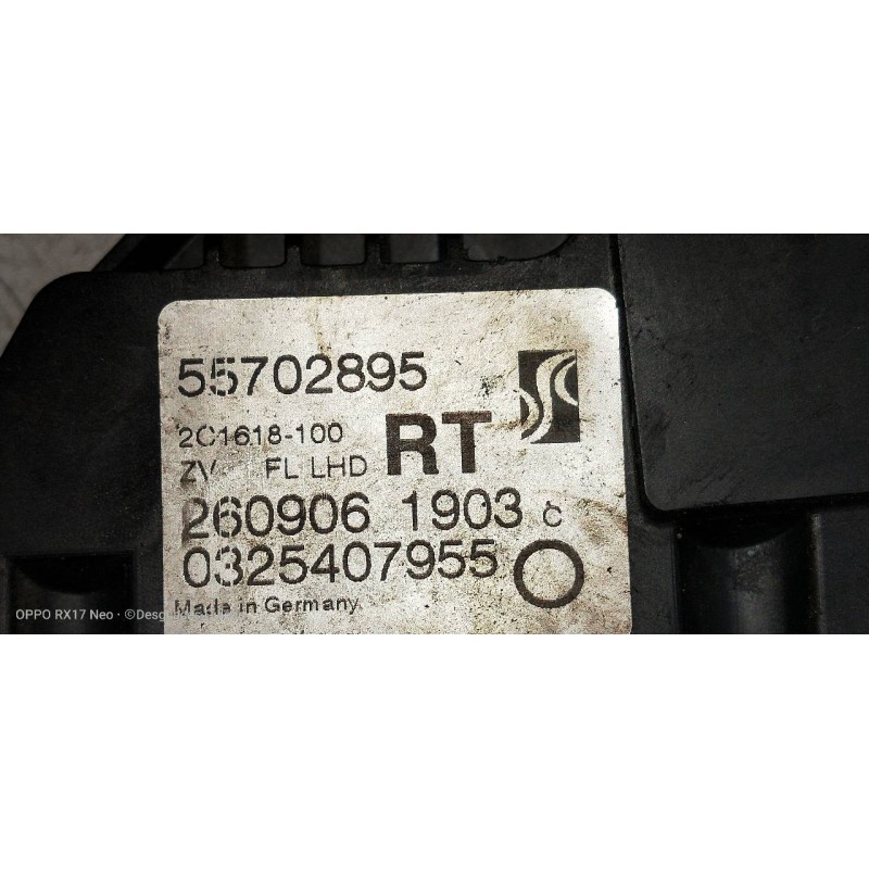 Recambio de motor cierre centralizado delantero izquierdo para opel corsa d cmon referencia OEM IAM 55702895 0325407955 