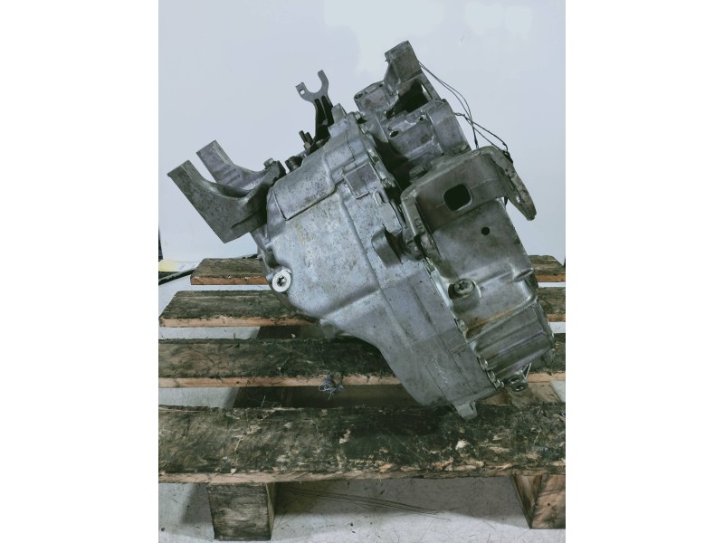 Recambio de caja cambios para citroen c6 básico referencia OEM IAM 20GG07 TF80SC AM6 06F380075545 AUTOMAT