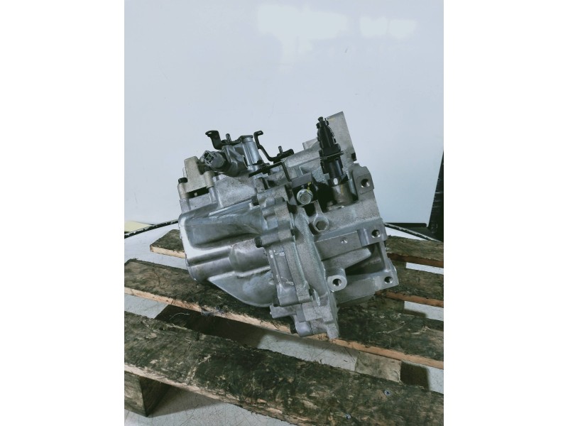 Recambio de caja cambios para kia cee´d active referencia OEM IAM R61773 295595 5V