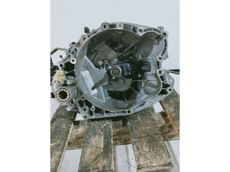 Recambio de caja cambios para peugeot 206 berlina xr referencia OEM IAM 20DM22 2759234 B 5V