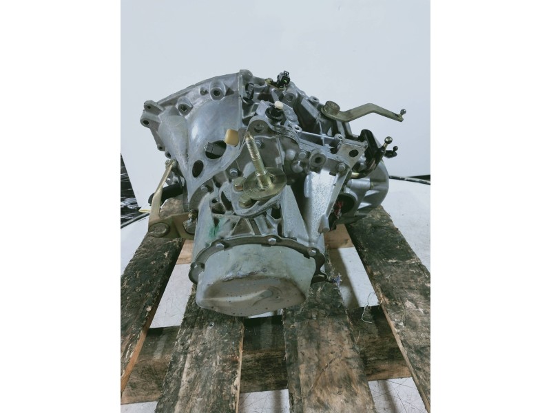 Recambio de caja cambios para peugeot 206 berlina xr referencia OEM IAM 20DM22 2759234 B 5V