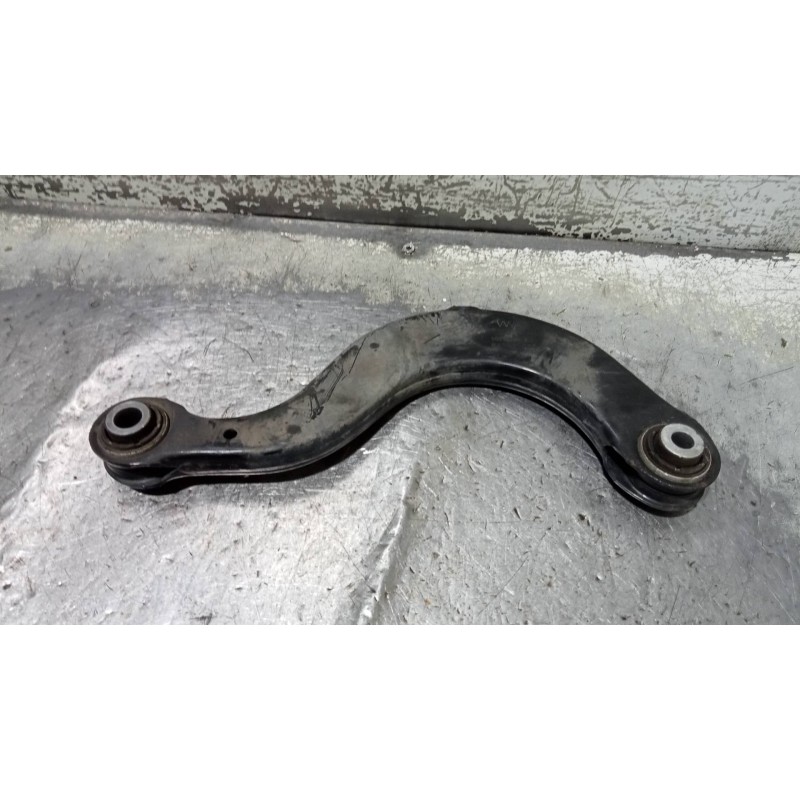 Recambio de brazo suspension superior trasero izquierdo para volkswagen tiguan (5n2) sport 4motion bmt referencia OEM IAM 5Q0505