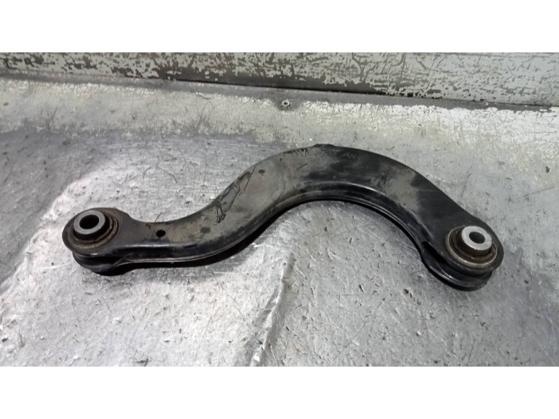 Recambio de brazo suspension superior trasero izquierdo para volkswagen tiguan (5n2) sport 4motion bmt referencia OEM IAM 5Q0505