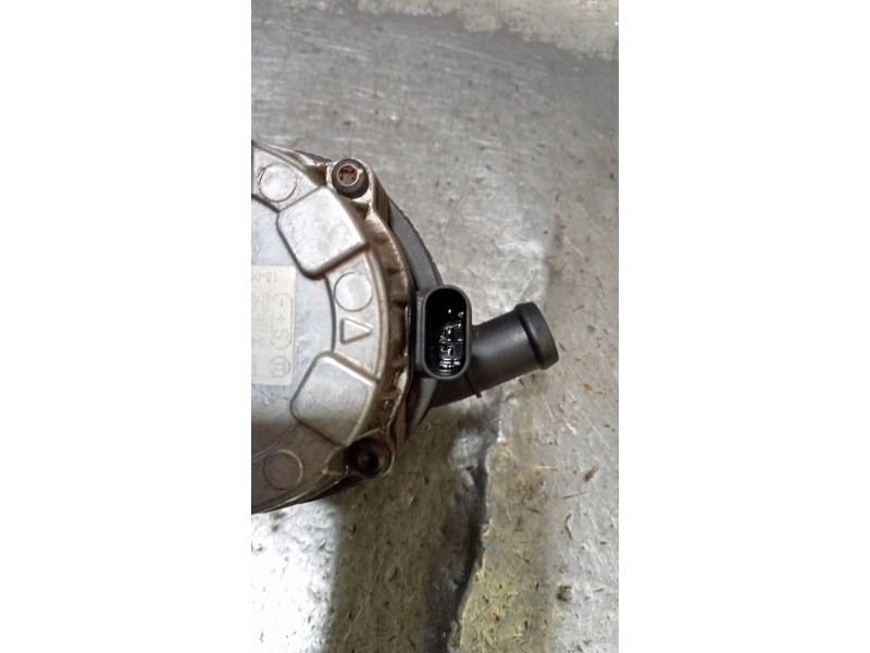 Recambio de bomba agua para volkswagen tiguan (5n2) sport 4motion bmt referencia OEM IAM 04L965567A 0392024006 