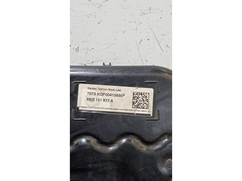 Recambio de deposito combustible para volkswagen tiguan (5n2) sport 4motion bmt referencia OEM IAM 5NO131877A  DEPÓSITO ADBLUE