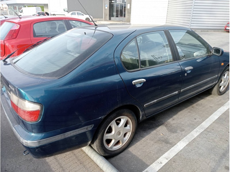 nissan primera berlina (p11) del año 1999