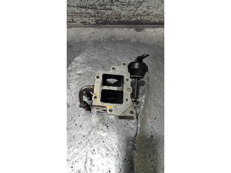 Recambio de valvula egr para skoda octavia berlina (1z3) active referencia OEM IAM 03G131063E  
