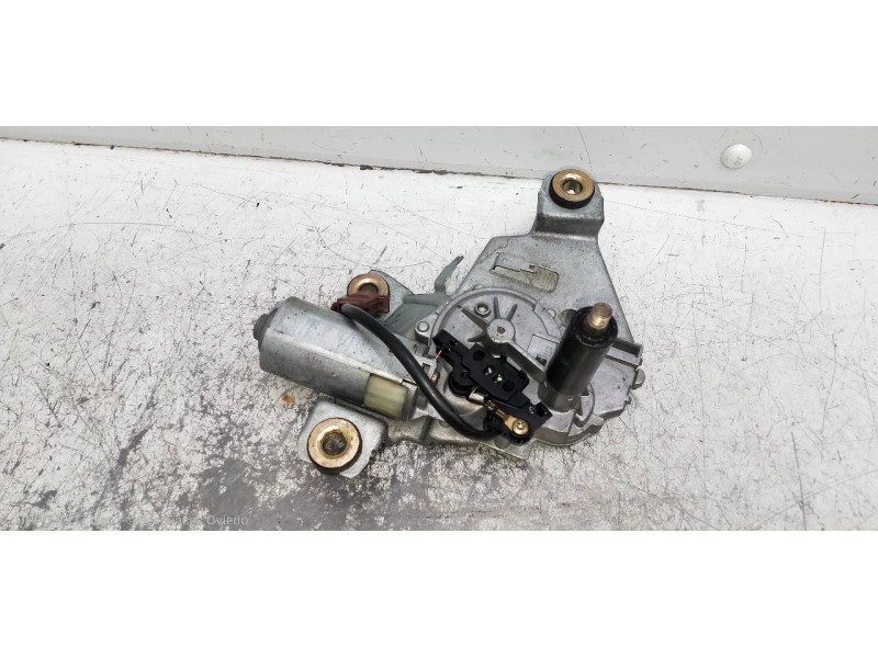 Recambio de motor limpia trasero para peugeot 406 break (s1/s2) sr td referencia OEM IAM 0390201556  