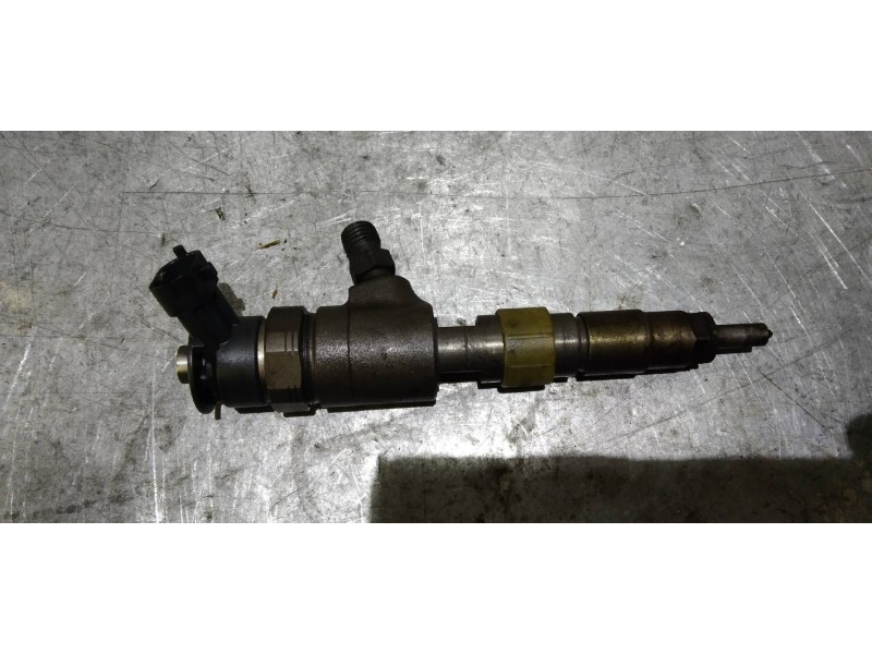 Recambio de inyector para citroen berlingo station wagon seduction referencia OEM IAM 0445110340  