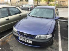 opel vectra b berlina del año 1996