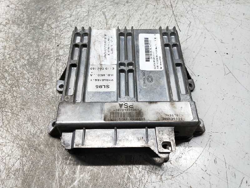 Recambio de centralita motor uce para citroen xsara coupe 1.8i 16v vts referencia OEM IAM 9640248280 SL964 216584661 193862