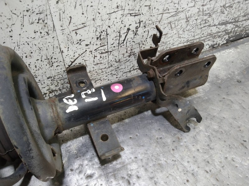 Recambio de amortiguador delantero izquierdo para renault clio iv business referencia OEM IAM 543026988R  