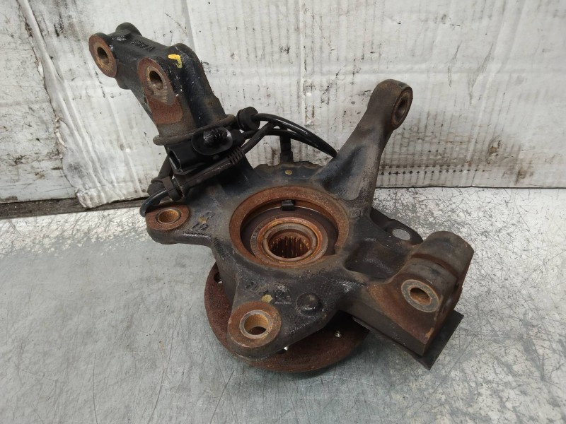 Recambio de mangueta delantera derecha para renault clio iv business referencia OEM IAM   