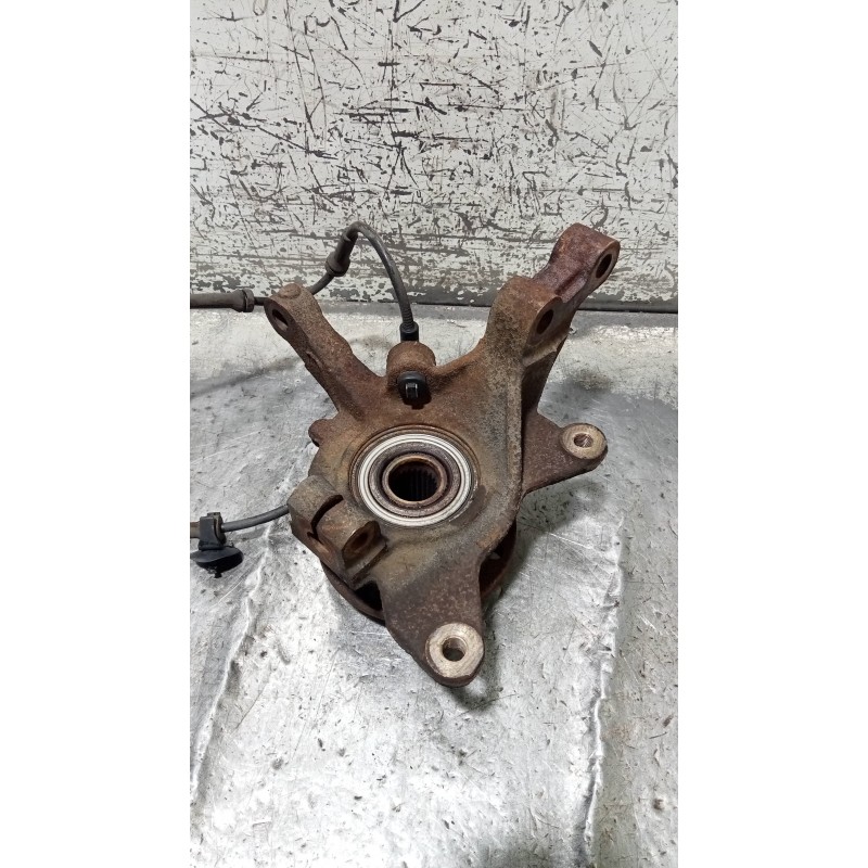 Recambio de mangueta delantera izquierda para renault megane i fase 2 berlina (ba0) 1.9 dci expression referencia OEM IAM   