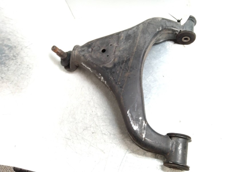 Recambio de brazo suspension inferior delantero izquierdo para mercedes sprinter (w901,w904) caja cerr. 312 d (903.461-462) refe