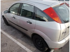 ford focus berlina (cak) del año 2001 2