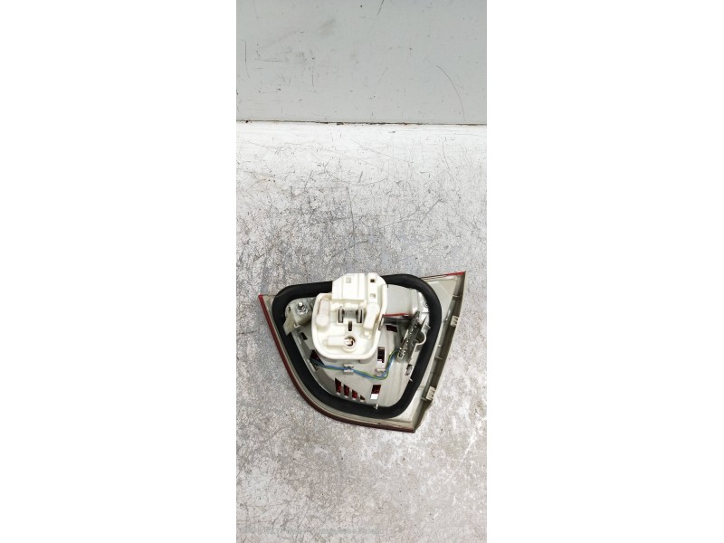 Recambio de piloto trasero izquierdo interior para bmw serie 3 berlina (e90) 320d referencia OEM IAM 4871733AI01   Recambio de piloto trasero izquierdo interior para bmw serie 3 berlina (e90) 320d referencia OEM IAM 4871733AI01