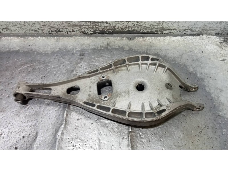 Recambio de brazo suspension inferior trasero izquierdo para bmw serie 3 cabrio (e46) 330 ci referencia OEM IAM 10948890  