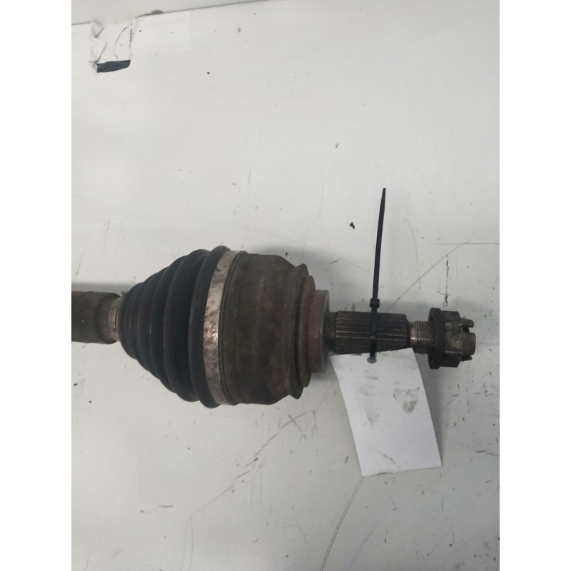 Recambio de transmision delantera izquierda para renault laguna ii (bg0) confort authentique referencia OEM IAM 8200470131  