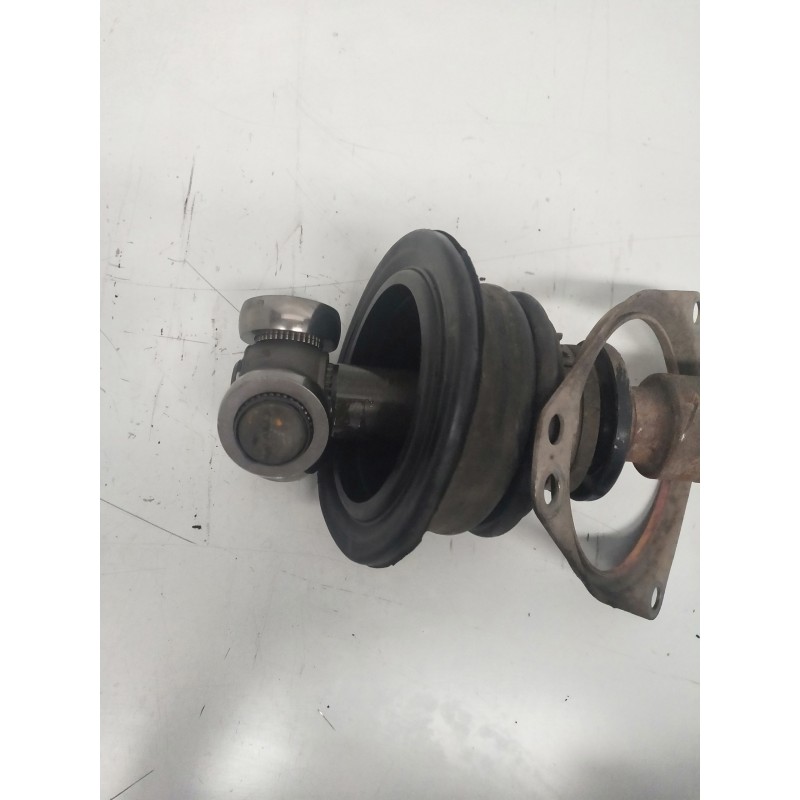 Recambio de transmision delantera izquierda para renault laguna ii (bg0) confort authentique referencia OEM IAM 8200470131  