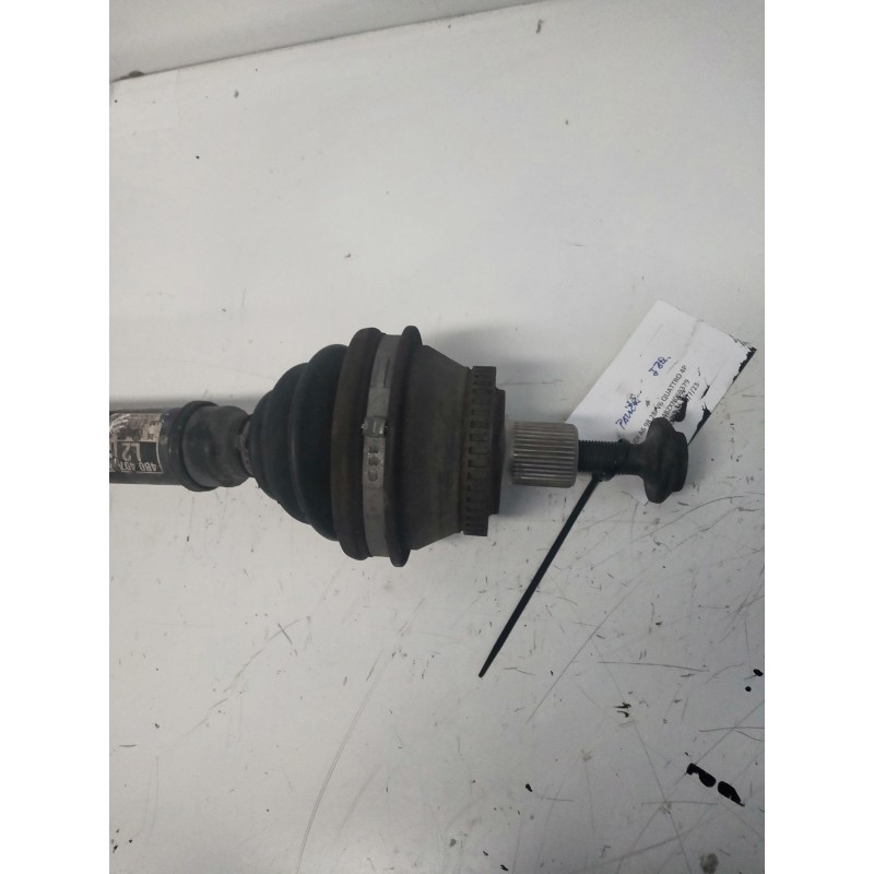 Recambio de transmision delantera izquierda para audi a6 berlina (4b2) 2.8 quattro referencia OEM IAM 4B0407272F L2F 
