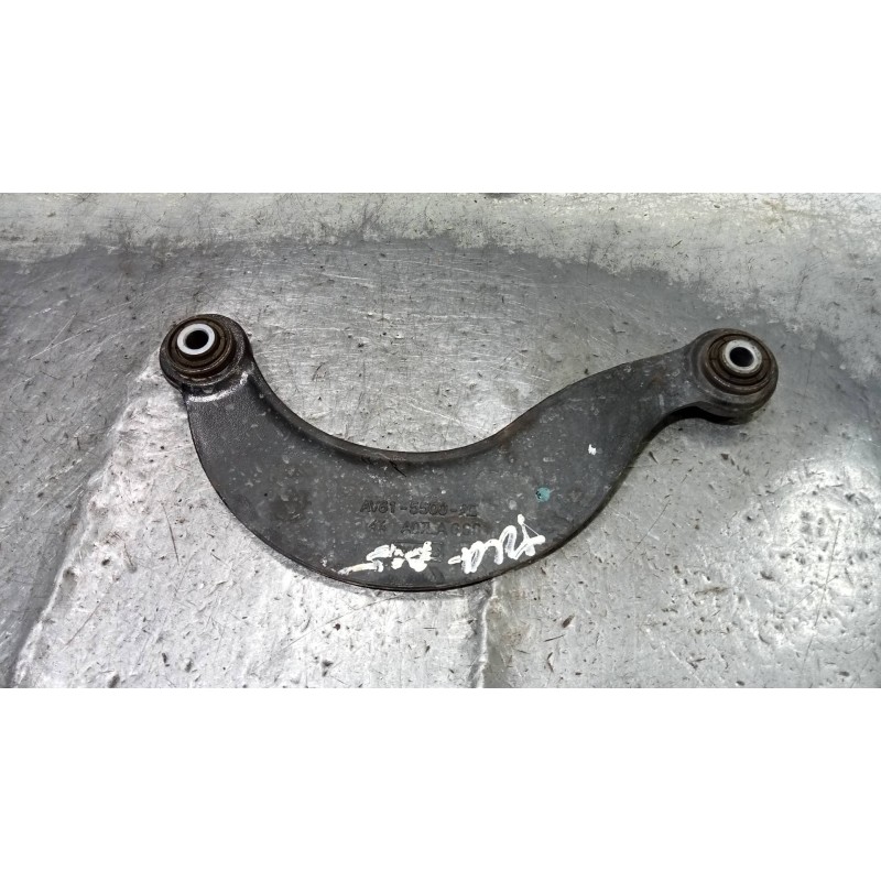 Recambio de brazo suspension superior trasero derecho para ford focus lim. business referencia OEM IAM AV615500AC 44A07LAGSS 