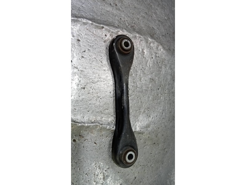 Recambio de brazo suspension superior trasero izquierdo para ford focus lim. business referencia OEM IAM BV615K743AA 30051617470