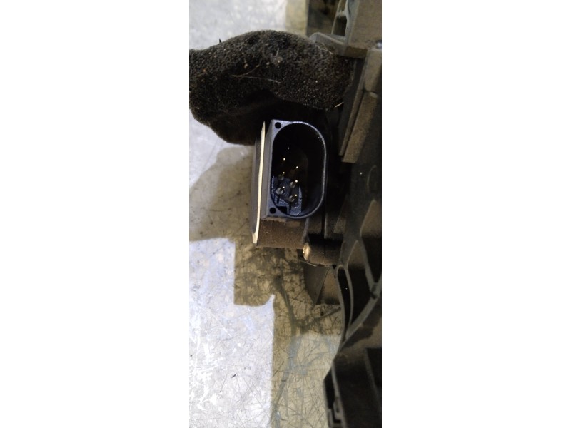 Recambio de potenciometro pedal para mercedes clase cls (w219) 320 cdi (219.322) referencia OEM IAM A2113000604  