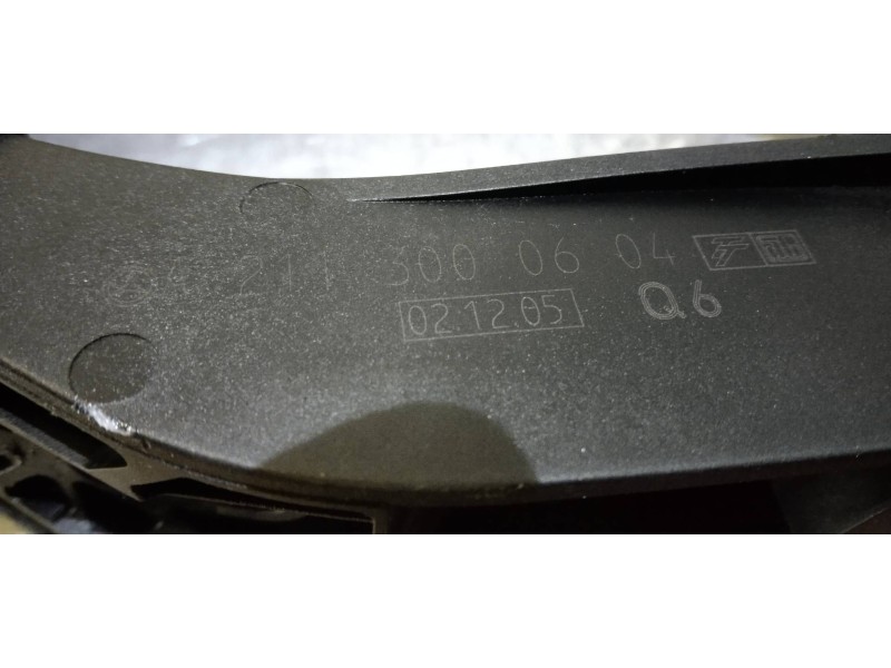 Recambio de potenciometro pedal para mercedes clase cls (w219) 320 cdi (219.322) referencia OEM IAM A2113000604  