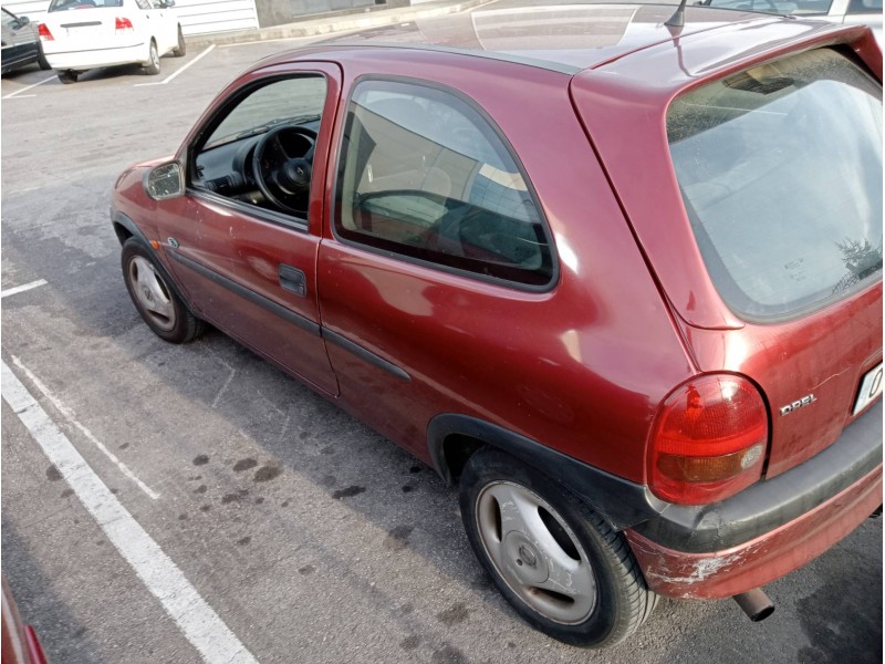 opel corsa b del año 1999
