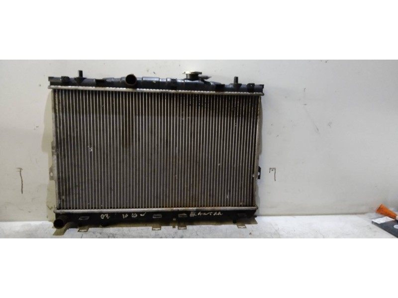 Recambio de radiador agua para hyundai elantra (xd) 1.6 comfort (5-ptas.) referencia OEM IAM   
