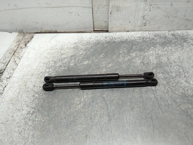 Recambio de amortiguadores maletero / porton para audi a6 berlina (4f2) 2.0 tdi referencia OEM IAM 4F5827552B  670N